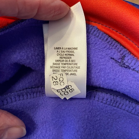 Cabela’s Women’s 2XL Hoodie Pullover Sweatshirt in Purple Orange Comfy! - Picture 8 of 11